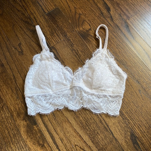 hollister lace triangle longline bralette - Picture 3 of 3